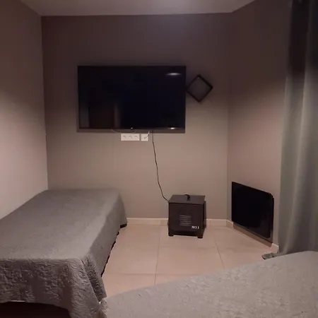 Bienvenue A L Hacienda * Magalas